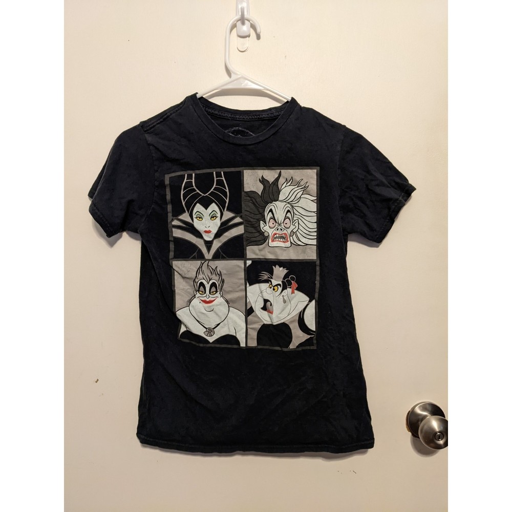 Villains t shirt